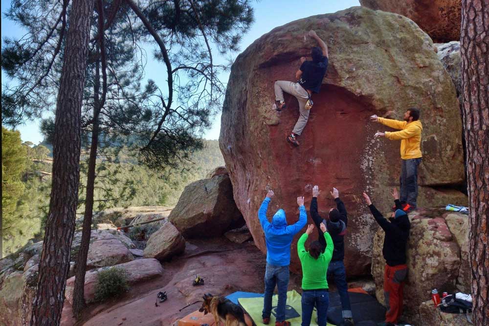 Boulder Albarracín: guía para escalar en los Pinares de Rodeno y otras zonas